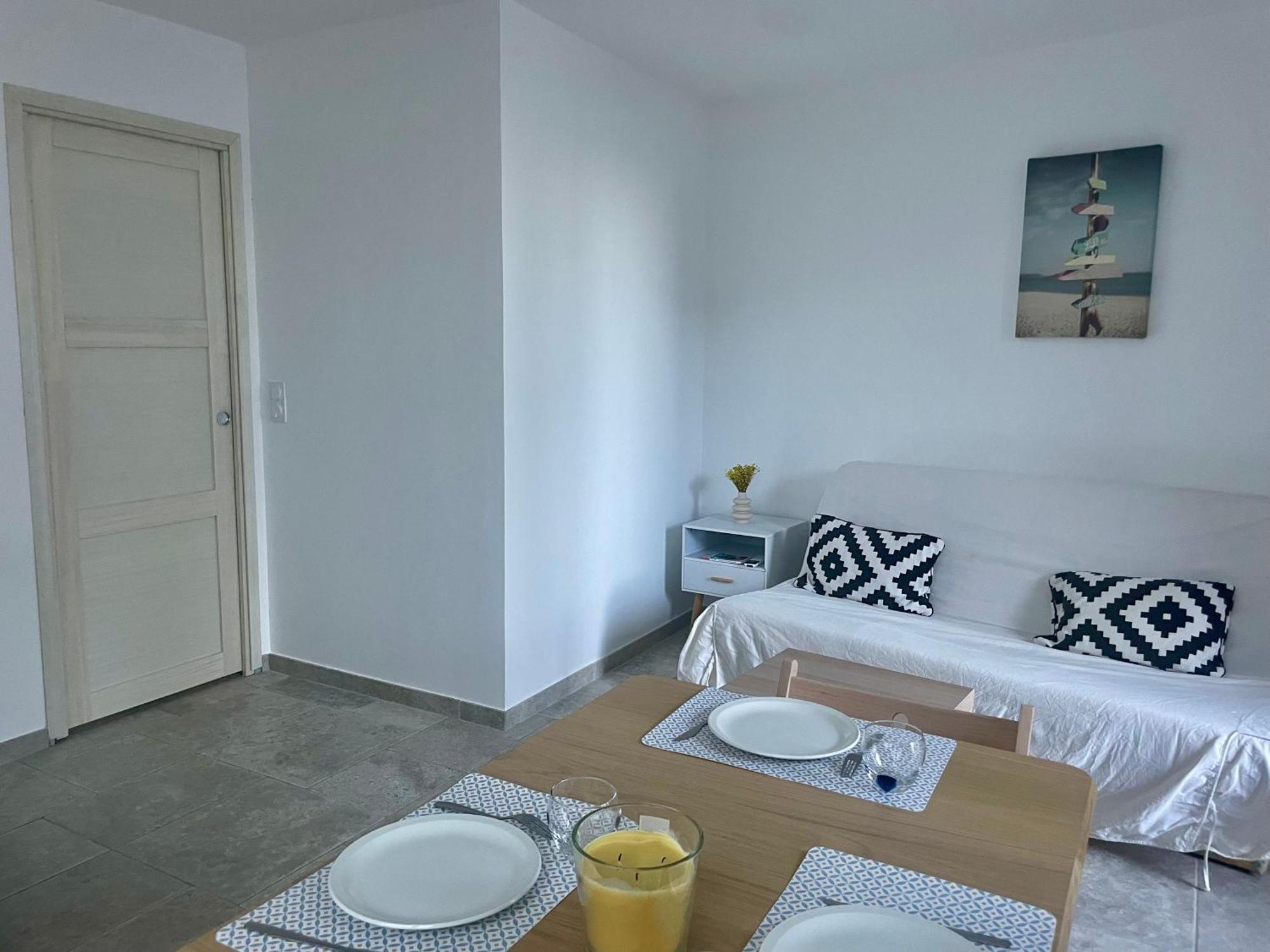 T2 Renove Avec Terrasse Au Coeur Des Cevennes Apartment Saint-Germain-de-Calberte Bagian luar foto
