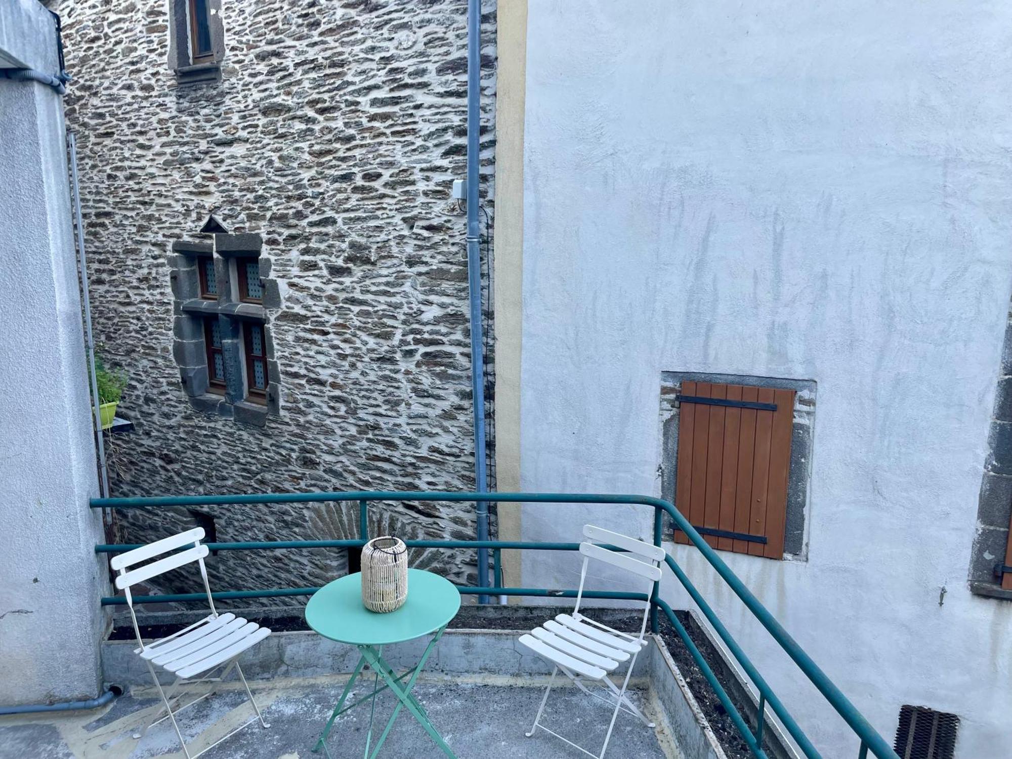T2 Renove Avec Terrasse Au Coeur Des Cevennes Apartment Saint-Germain-de-Calberte Bagian luar foto